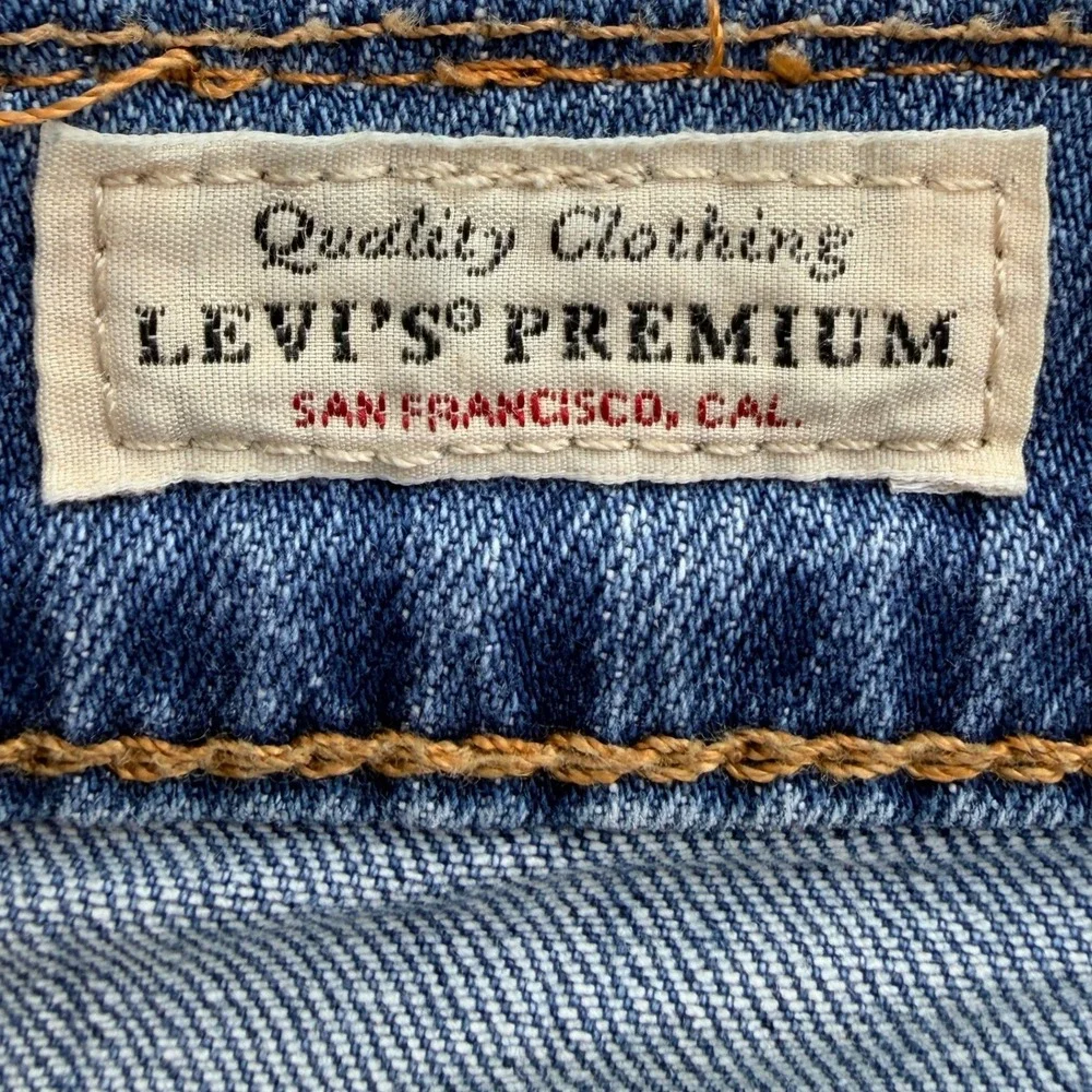 Levi's 505 Straight Fit Med Wash‎ Blue Jeans MENS SIZE 38X34